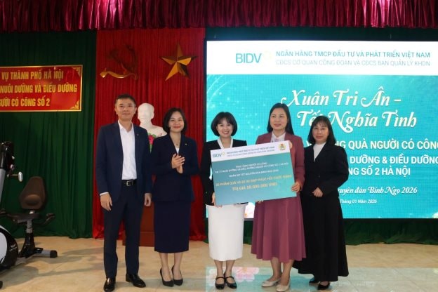 "Spring of Gratitude - Tet of Kindness" at the Center for the Care and Rehabilitation of Meritorious Individuals