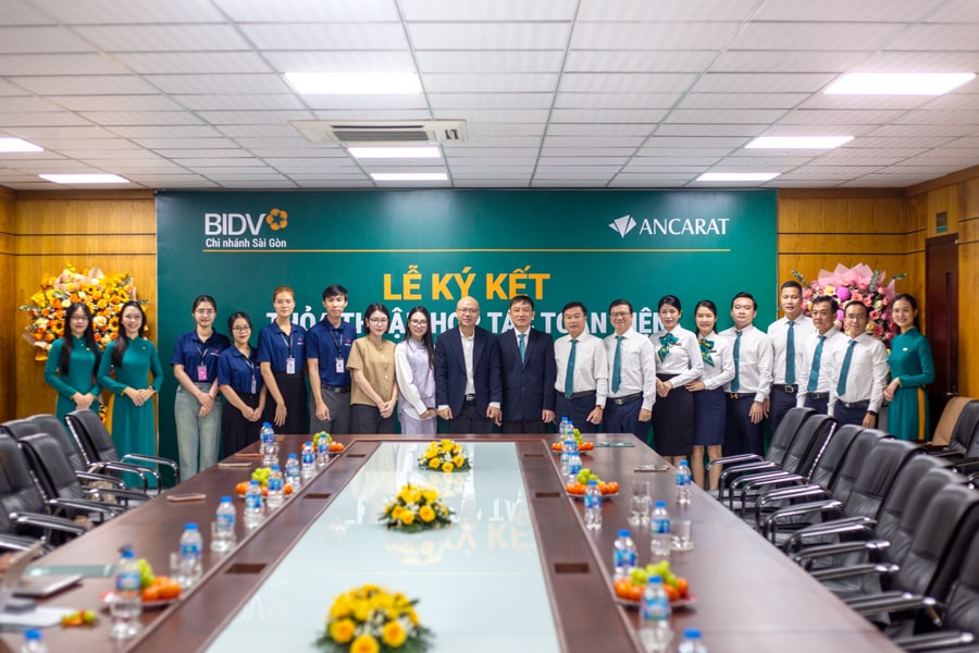 BIDV partners with Ancarat to expand online payment channels on the BIDV SmartBanking app