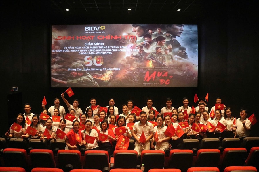 "전통에서 혁신으로" 정신 확산: BIDV 당 활동에서의 창의적 성과