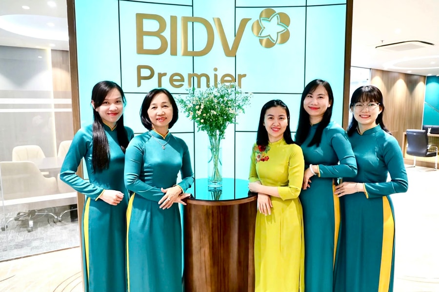 Phụ nữ hôm nay: tự tin và toả sáng