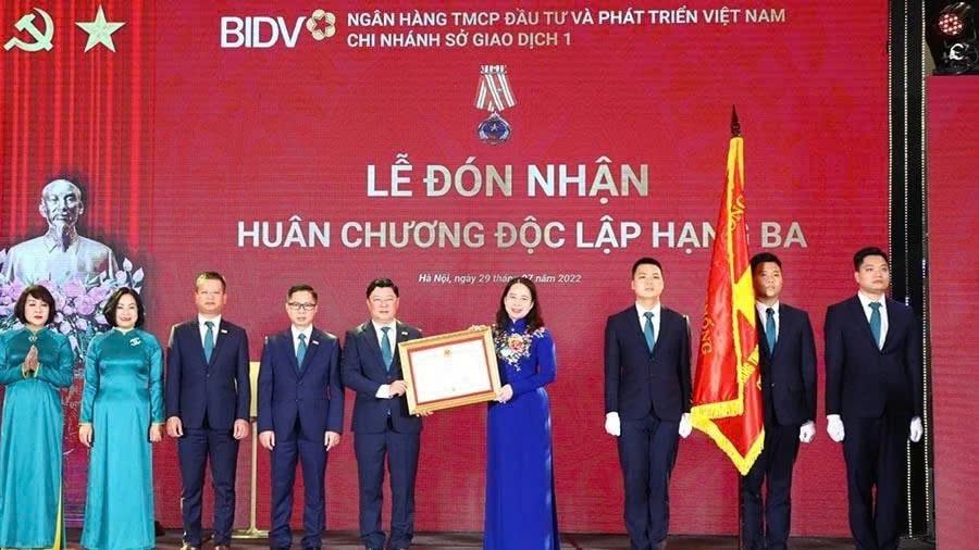 Ngọn hải đăng giữa lòng Hà Nội