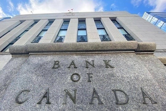 NHTW Canada khó tăng lãi suất khi kinh tế suy thoái