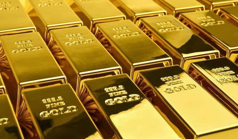 Giá vàng thế giới mất mốc 4.500 USD/oz