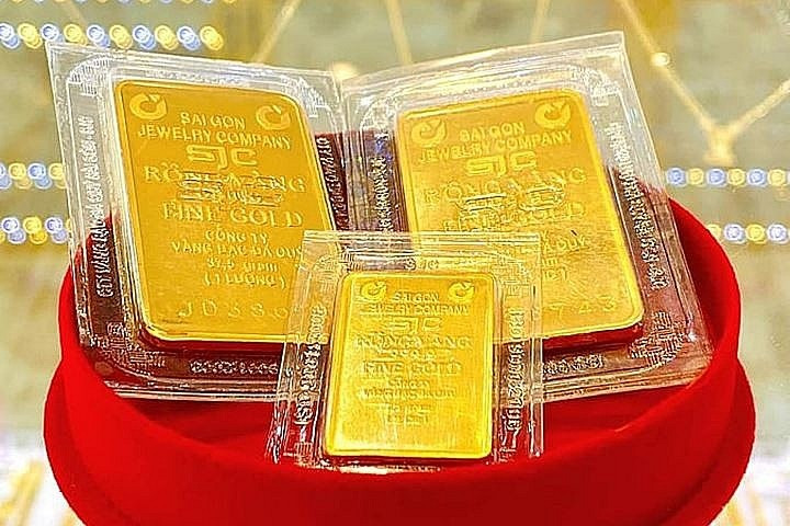 Giá vàng thế giới quay đầu giảm, triển vọng ngắn hạn còn nhiều thách thức