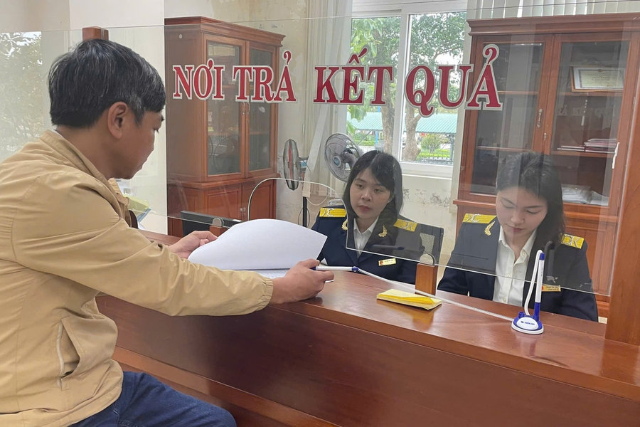 Hạn chót hoàn thành khai thuế, thông báo doanh thu của hộ kinh doanh sắp đến